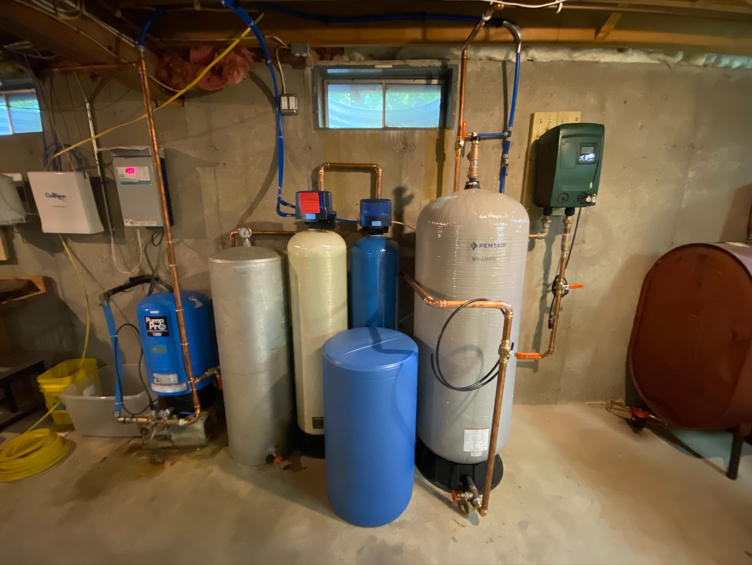 Well Water Tank and Softener System